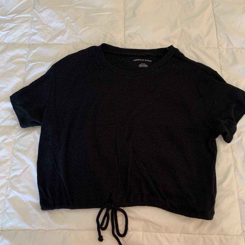 Womans American Eagle top